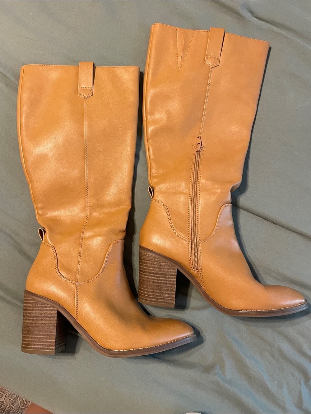 Universal Thread Tan Leather Mid-Calf Block Heel Boots - Picture 4 of 6